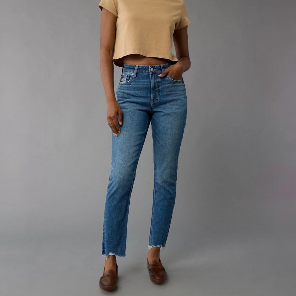 American Eagle Outfitters High Rise Straight Jeans in Blue